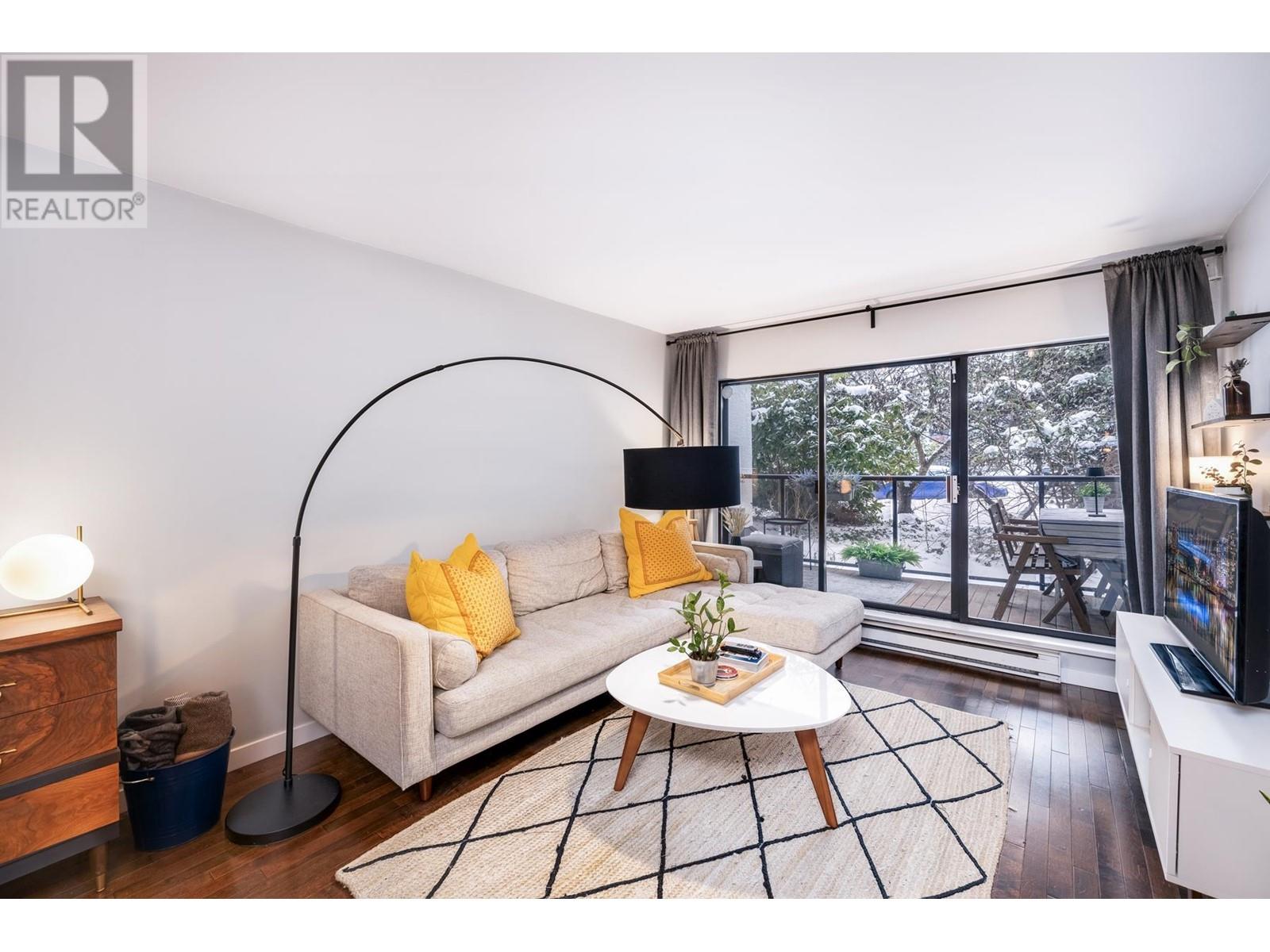 Listing Picture 11 of 29 : 115 2222 PRINCE EDWARD STREET, Vancouver / 溫哥華 - 魯藝地產 Yvonne Lu Group - MLS Medallion Club Member