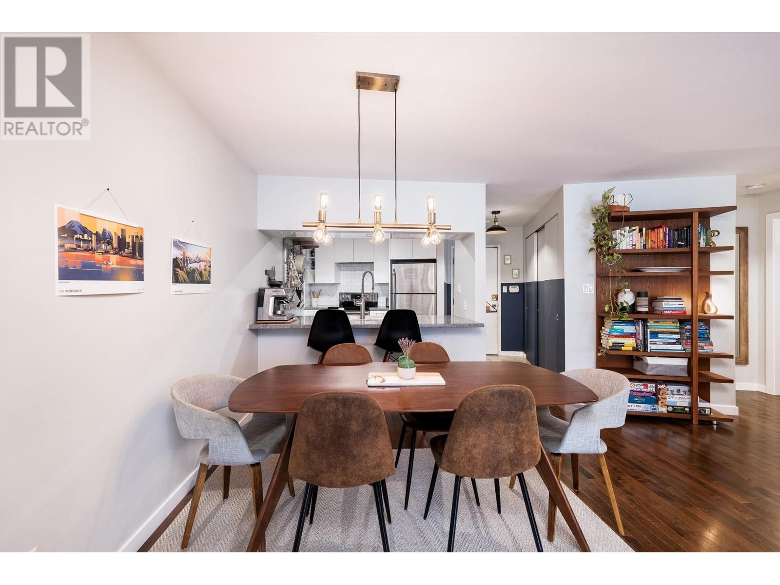 Listing Picture 6 of 29 : 115 2222 PRINCE EDWARD STREET, Vancouver / 溫哥華 - 魯藝地產 Yvonne Lu Group - MLS Medallion Club Member