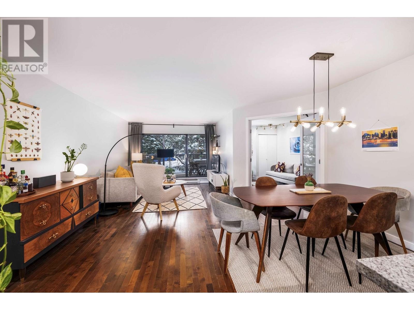 Listing Picture 8 of 29 : 115 2222 PRINCE EDWARD STREET, Vancouver / 溫哥華 - 魯藝地產 Yvonne Lu Group - MLS Medallion Club Member