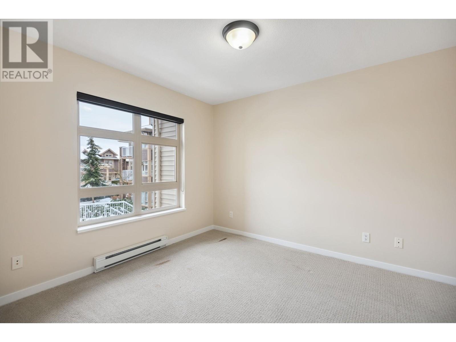 Listing Picture 17 of 29 : 202 7339 MACPHERSON AVENUE, Burnaby / 本拿比 - 魯藝地產 Yvonne Lu Group - MLS Medallion Club Member