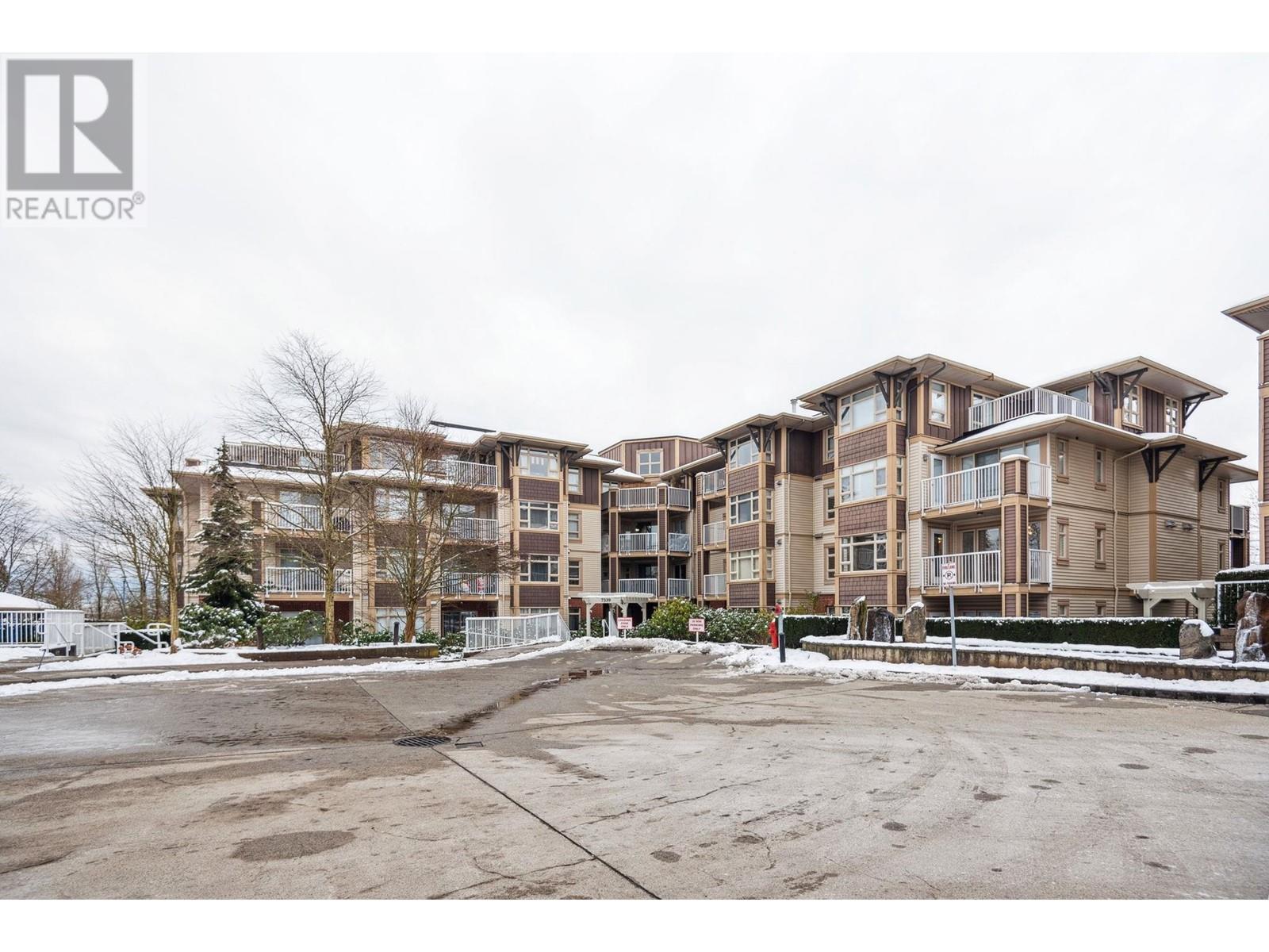 Listing Picture 24 of 29 : 202 7339 MACPHERSON AVENUE, Burnaby / 本拿比 - 魯藝地產 Yvonne Lu Group - MLS Medallion Club Member