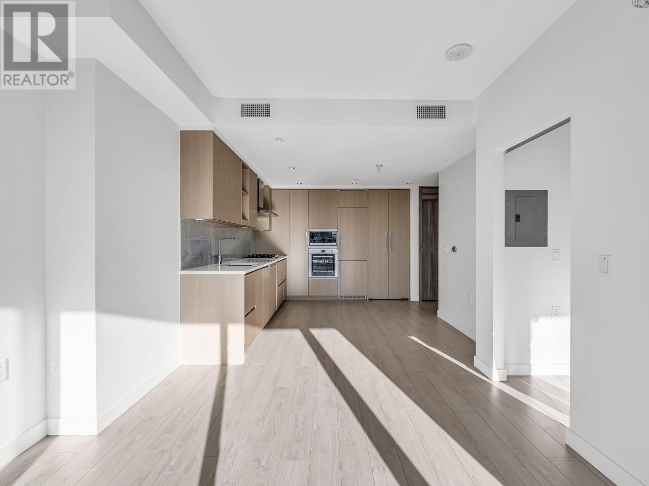 Listing Picture 12 of 25 : 912 4730 LOUGHEED HIGHWAY, Burnaby / 本拿比 - 魯藝地產 Yvonne Lu Group - MLS Medallion Club Member