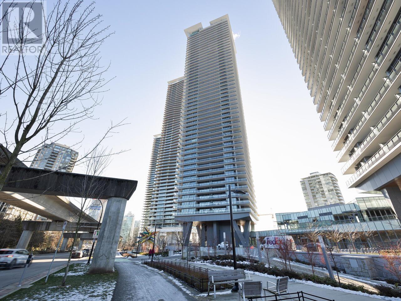 Listing Picture 6 of 25 : 912 4730 LOUGHEED HIGHWAY, Burnaby / 本拿比 - 魯藝地產 Yvonne Lu Group - MLS Medallion Club Member