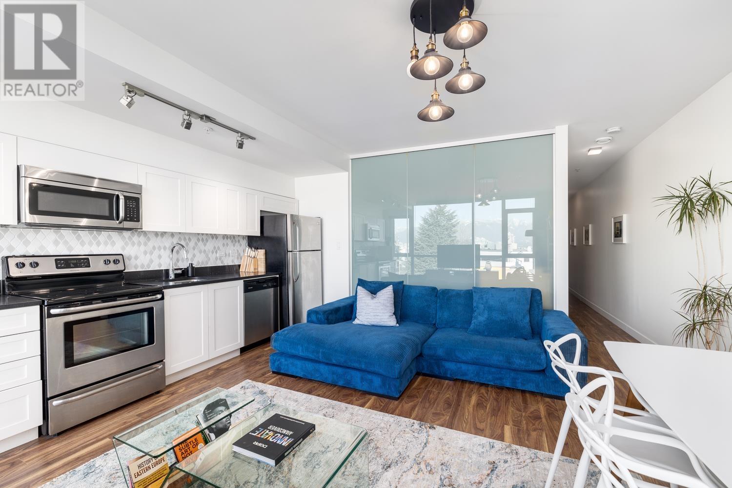 Listing Picture 9 of 20 : 314 2511 QUEBEC STREET, Vancouver / 溫哥華 - 魯藝地產 Yvonne Lu Group - MLS Medallion Club Member