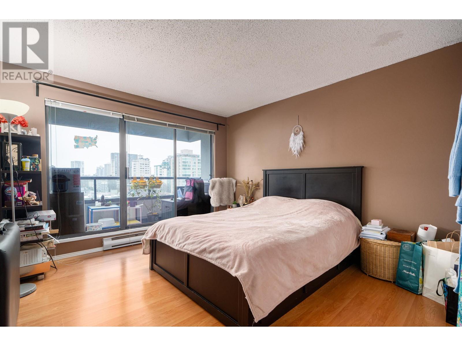 Listing Picture 13 of 30 : 809 1060 ALBERNI STREET, Vancouver / 溫哥華 - 魯藝地產 Yvonne Lu Group - MLS Medallion Club Member