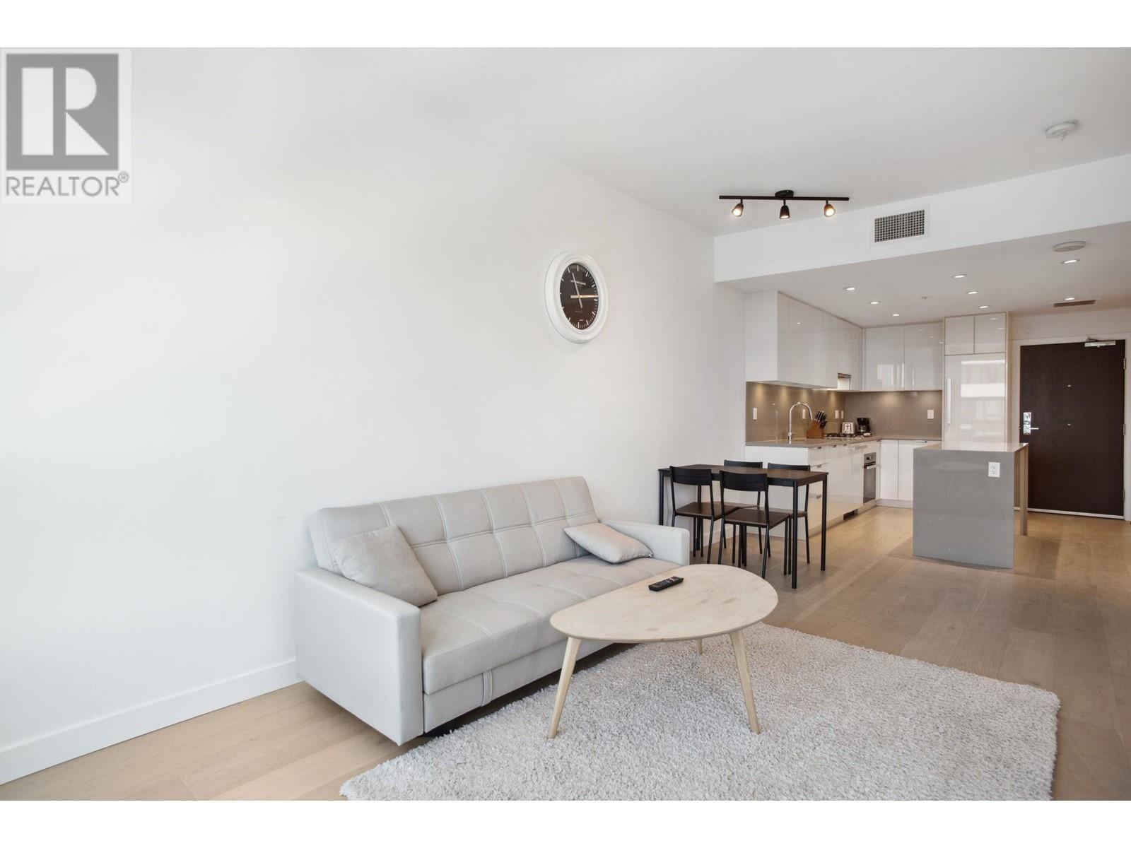 Listing Picture 10 of 25 : 602 6328 CAMBIE STREET, Vancouver / 溫哥華 - 魯藝地產 Yvonne Lu Group - MLS Medallion Club Member