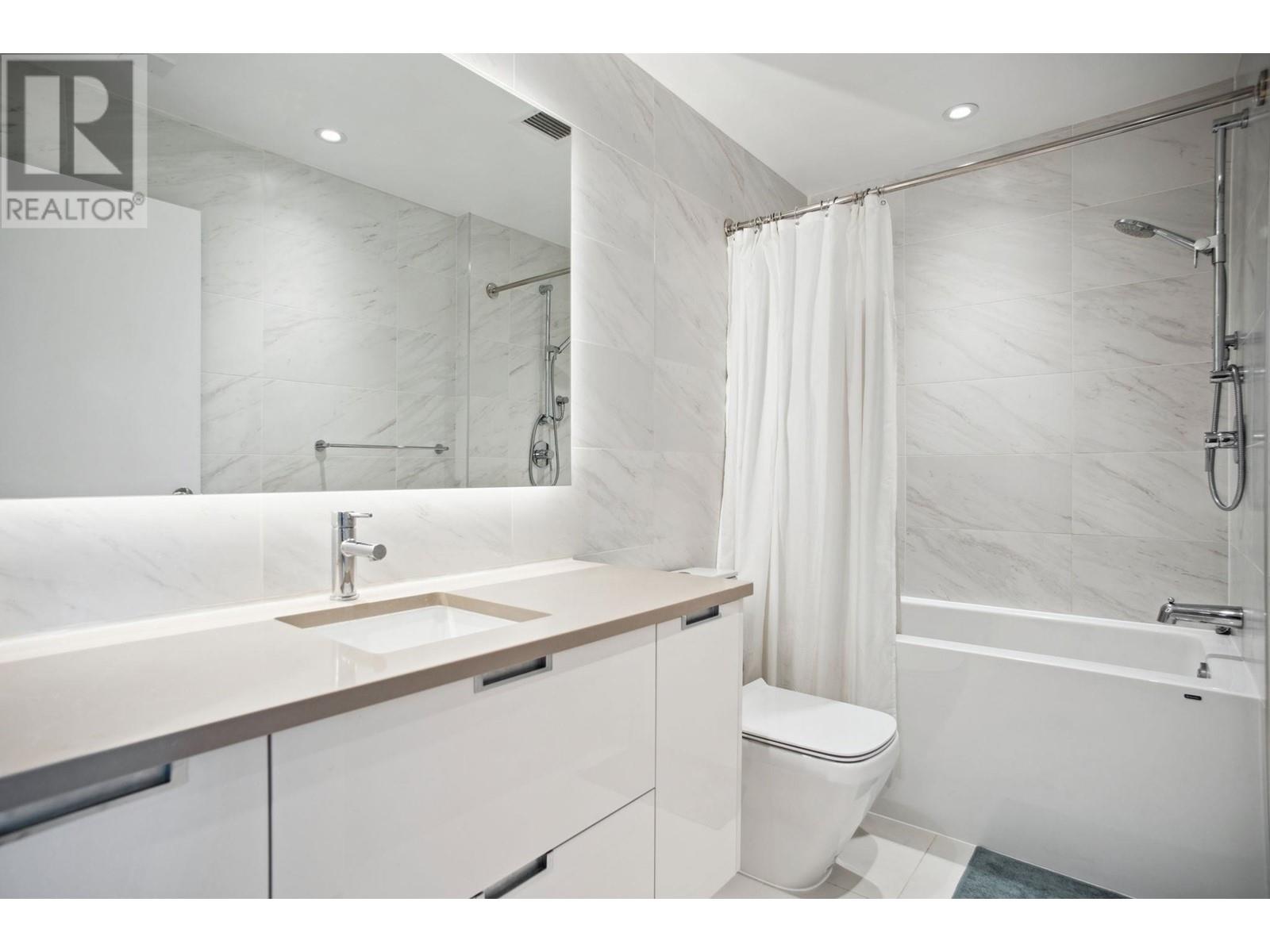 Listing Picture 17 of 25 : 602 6328 CAMBIE STREET, Vancouver / 溫哥華 - 魯藝地產 Yvonne Lu Group - MLS Medallion Club Member