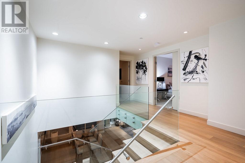 Listing Picture 13 of 25 : 503 1139 W CORDOVA STREET, Vancouver / 溫哥華 - 魯藝地產 Yvonne Lu Group - MLS Medallion Club Member