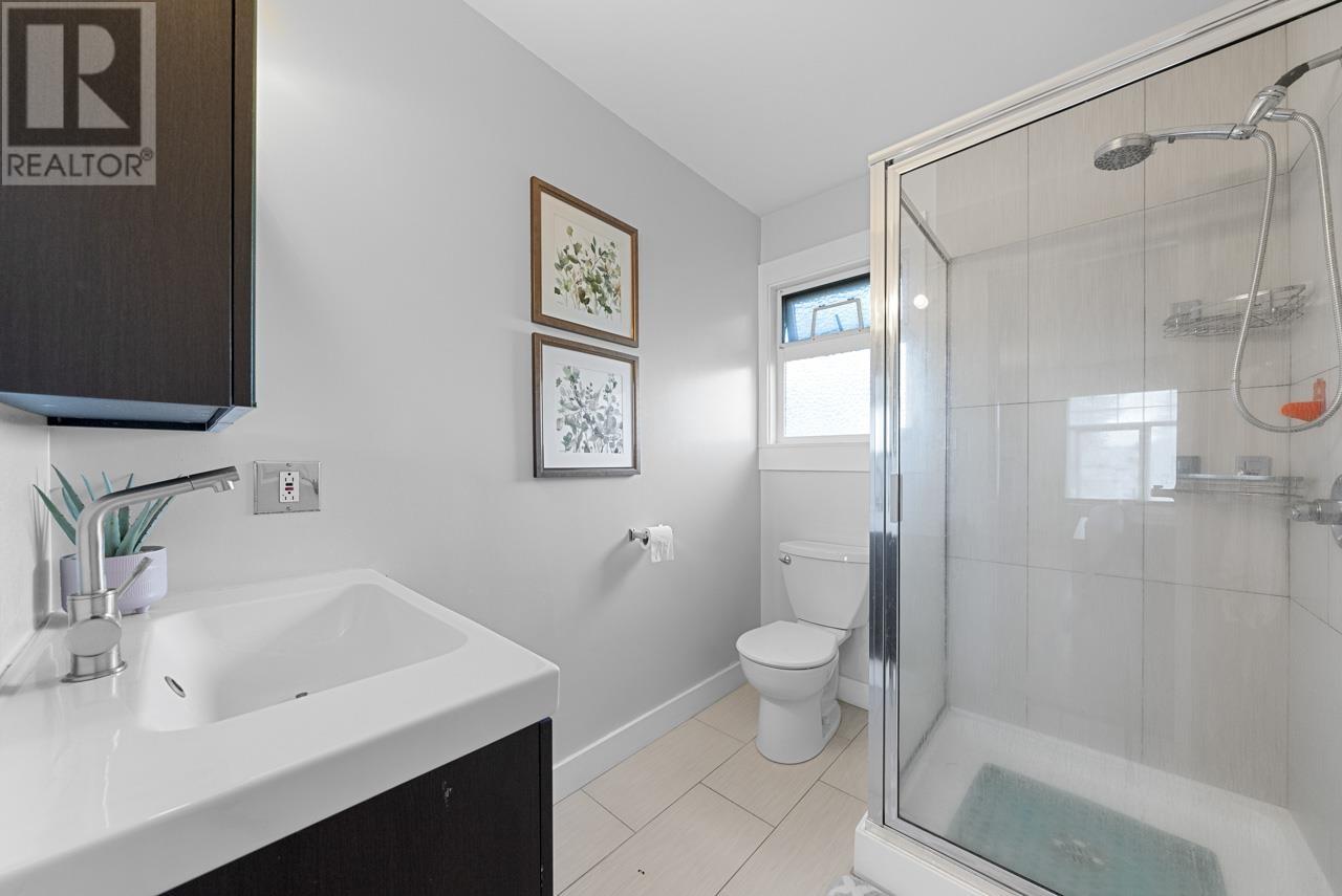 Listing Picture 24 of 31 : 10411 HOGARTH DRIVE, Richmond / 烈治文 - 魯藝地產 Yvonne Lu Group - MLS Medallion Club Member