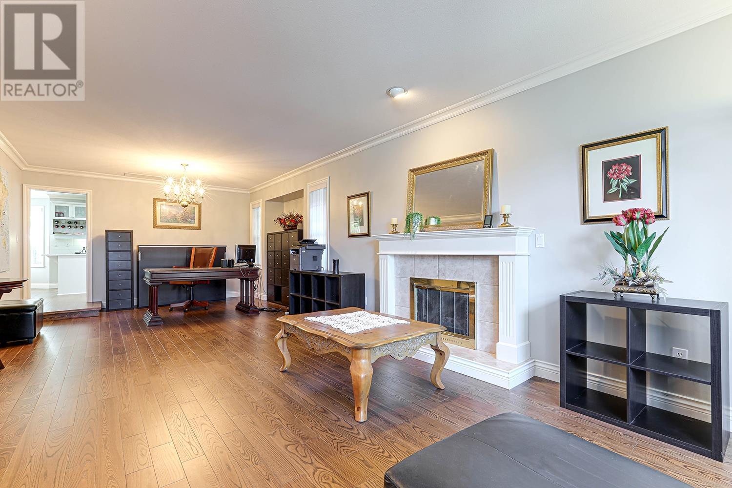 Property at 1648 SPYGLASS CRESCENT image 5