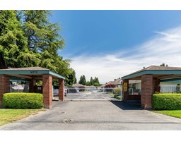 105 10172 141 STREET, Surrey, British Columbia