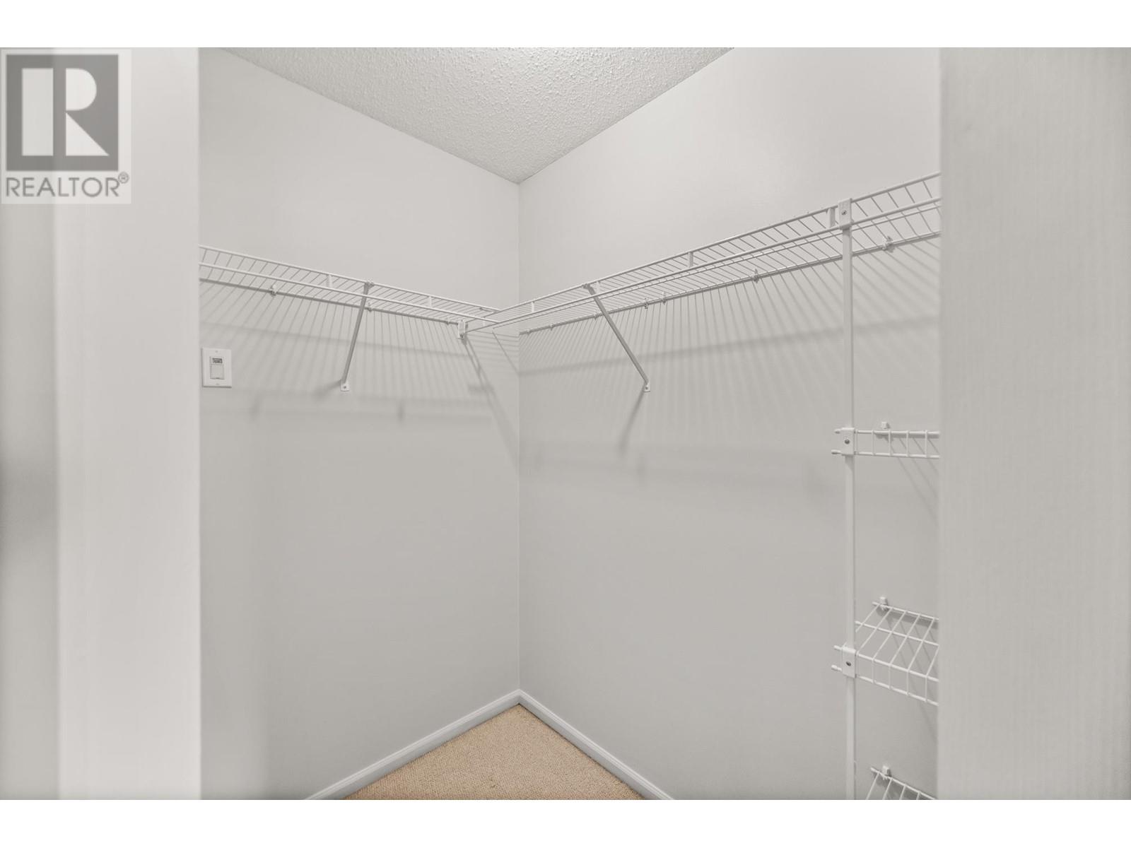 Listing Picture 23 of 27 : 261 9100 FERNDALE ROAD, Richmond / 烈治文 - 魯藝地產 Yvonne Lu Group - MLS Medallion Club Member