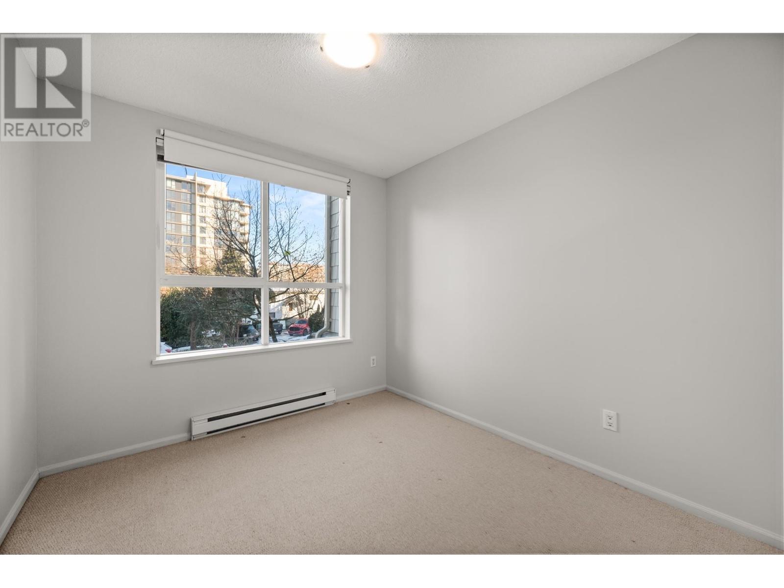 Listing Picture 17 of 27 : 261 9100 FERNDALE ROAD, Richmond / 烈治文 - 魯藝地產 Yvonne Lu Group - MLS Medallion Club Member