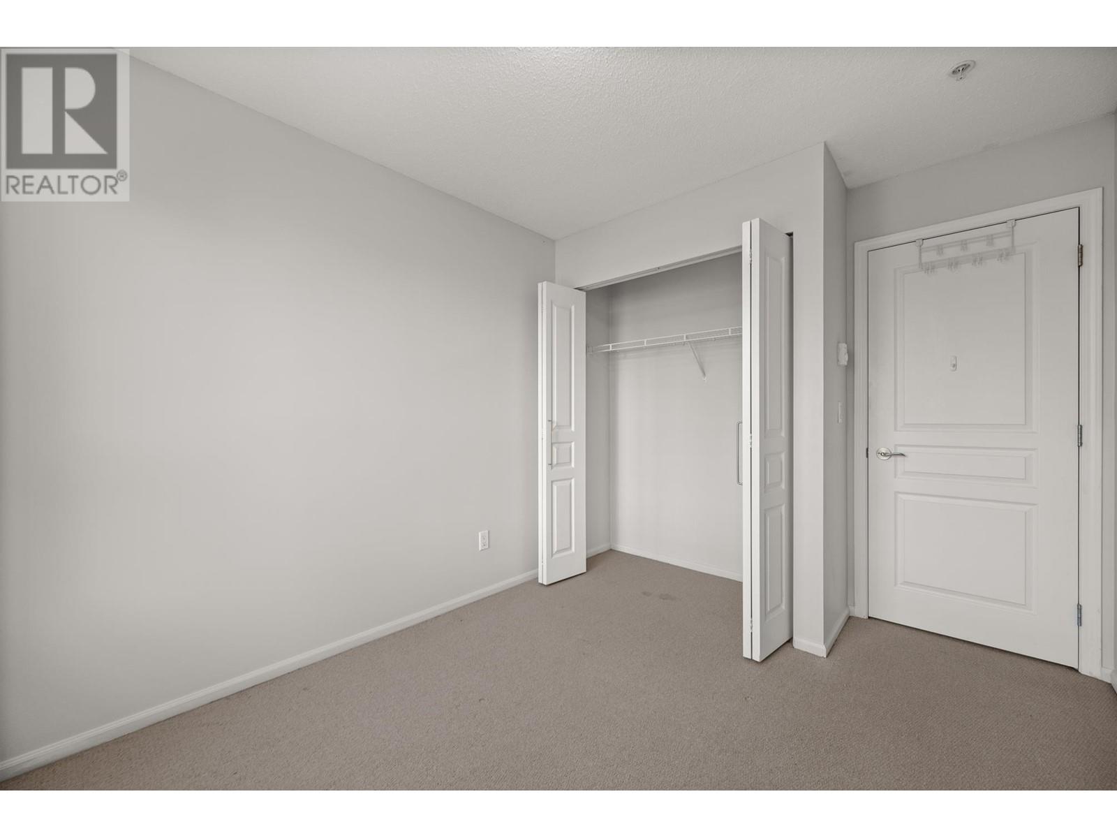 Listing Picture 18 of 27 : 261 9100 FERNDALE ROAD, Richmond / 烈治文 - 魯藝地產 Yvonne Lu Group - MLS Medallion Club Member