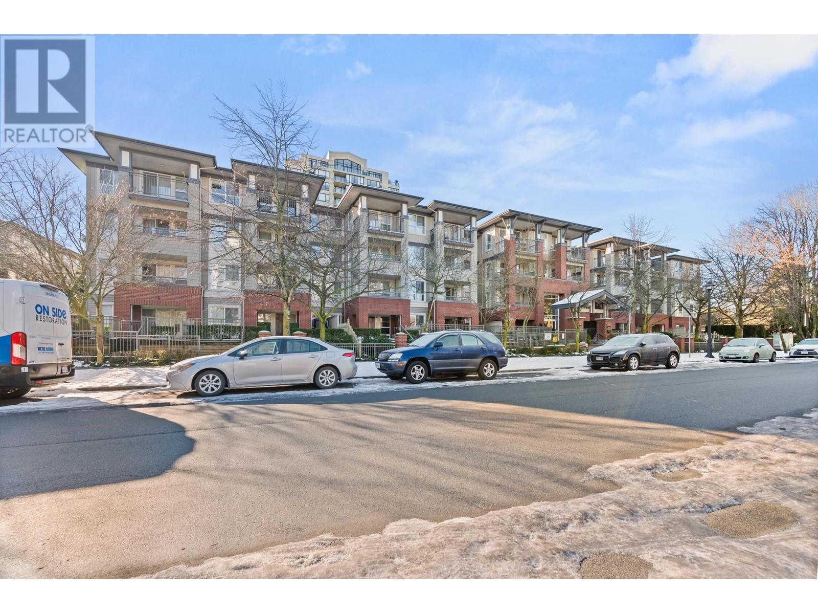 Listing Picture 2 of 27 : 261 9100 FERNDALE ROAD, Richmond / 烈治文 - 魯藝地產 Yvonne Lu Group - MLS Medallion Club Member