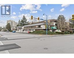 8211 COOK ROAD, Richmond, British Columbia