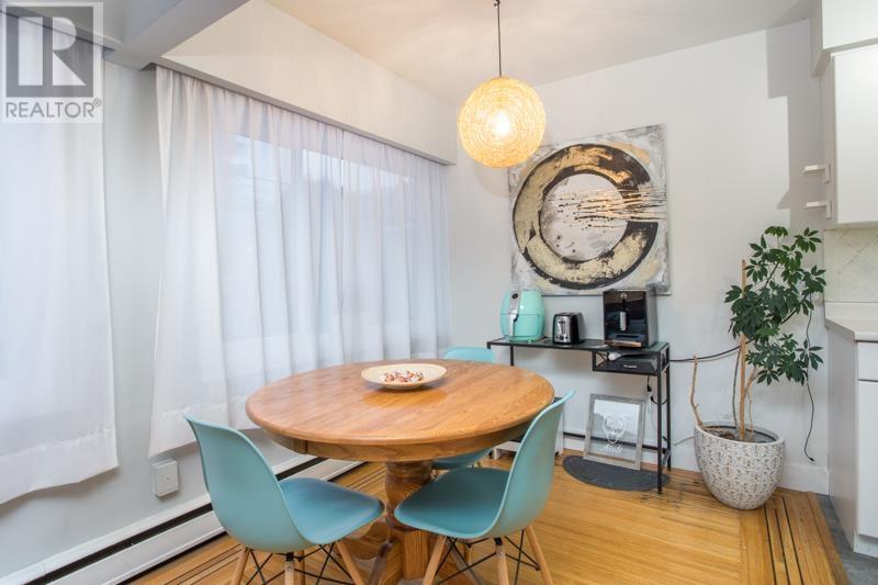 Listing Picture 11 of 20 : 104 1075 W 13TH AVENUE, Vancouver / 溫哥華 - 魯藝地產 Yvonne Lu Group - MLS Medallion Club Member