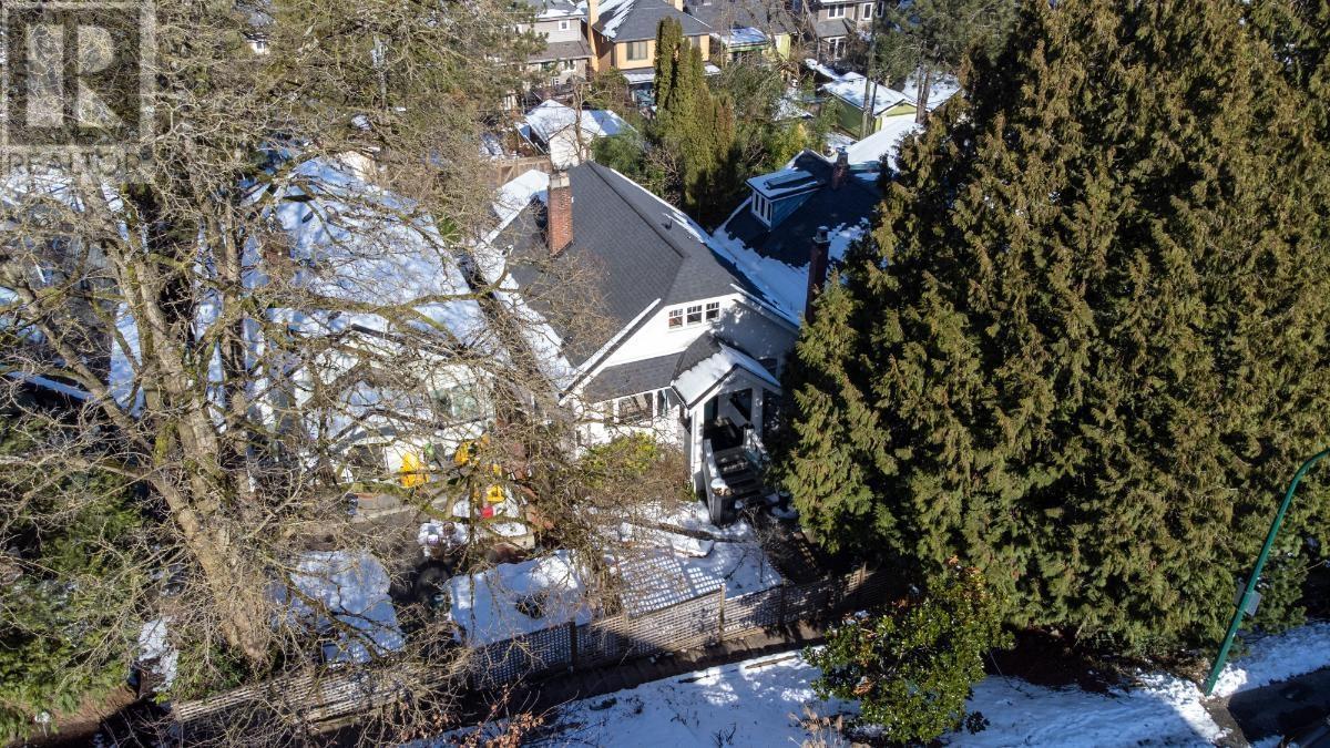 Listing Picture 36 of 40 : 3541 W 14TH AVENUE, Vancouver / 溫哥華 - 魯藝地產 Yvonne Lu Group - MLS Medallion Club Member