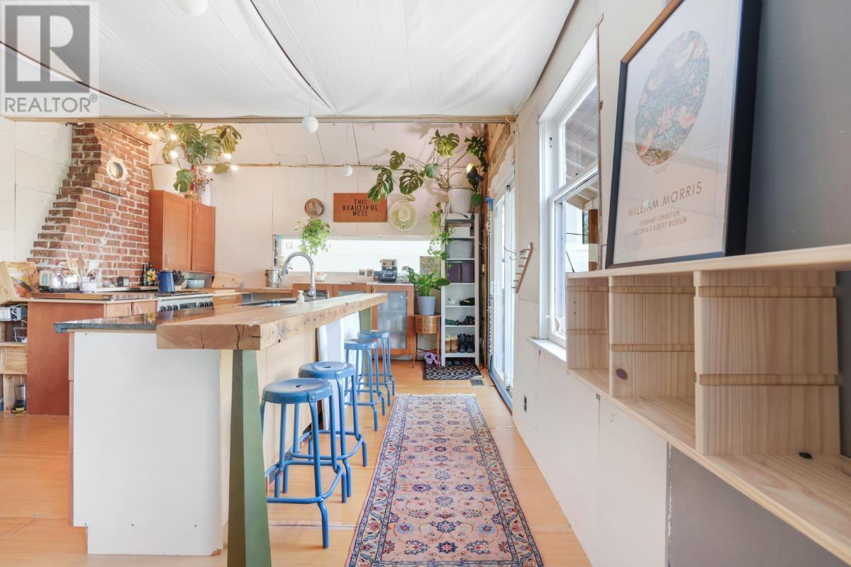 Listing Picture 24 of 40 : 3541 W 14TH AVENUE, Vancouver / 溫哥華 - 魯藝地產 Yvonne Lu Group - MLS Medallion Club Member