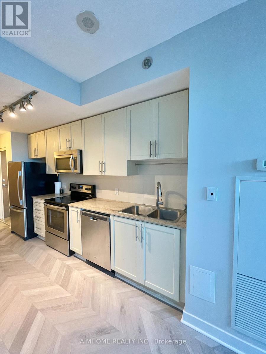 710 - 3985 Grand Park Drive, Mississauga (City Centre), Ontario  L5B 0H8 - Photo 4 - W11976796
