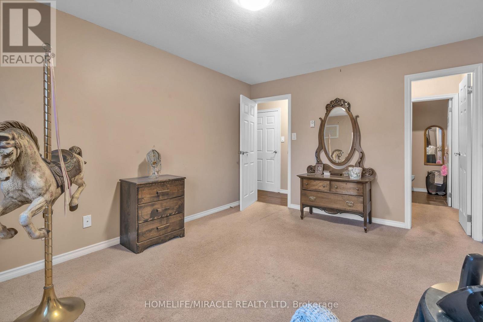 Photo 13 of 26 for 305 - 731 Deveron Crescent
