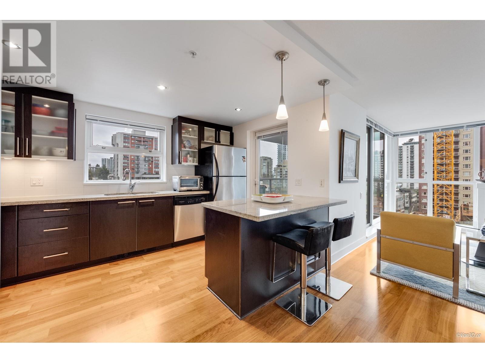 701 121 W 16th Street, North Vancouver, British Columbia  V7M 1T3 - Photo 3 - R2952598