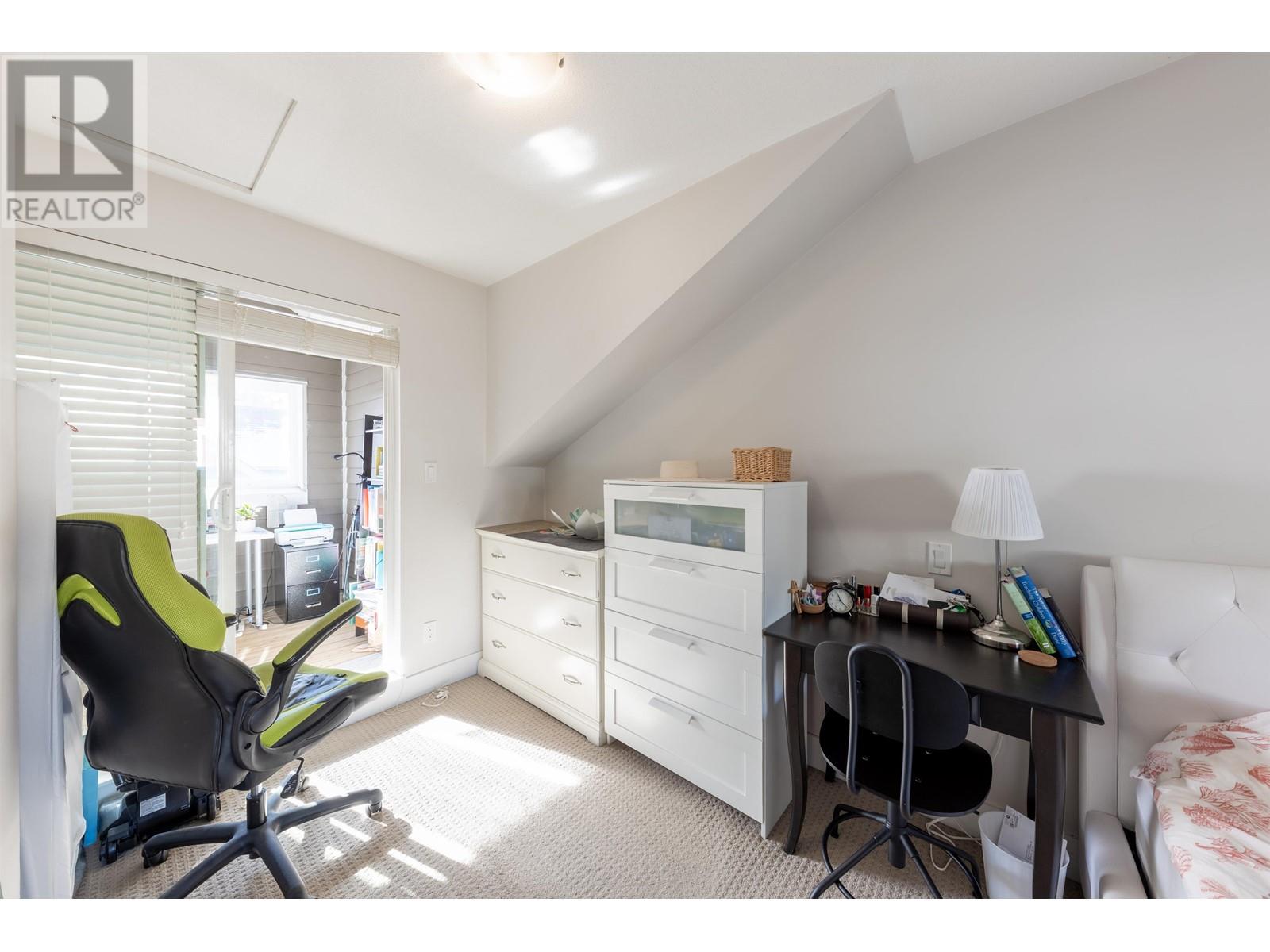 Listing Picture 11 of 18 : 7 9780 GENERAL CURRIE ROAD, Richmond / 烈治文 - 魯藝地產 Yvonne Lu Group - MLS Medallion Club Member