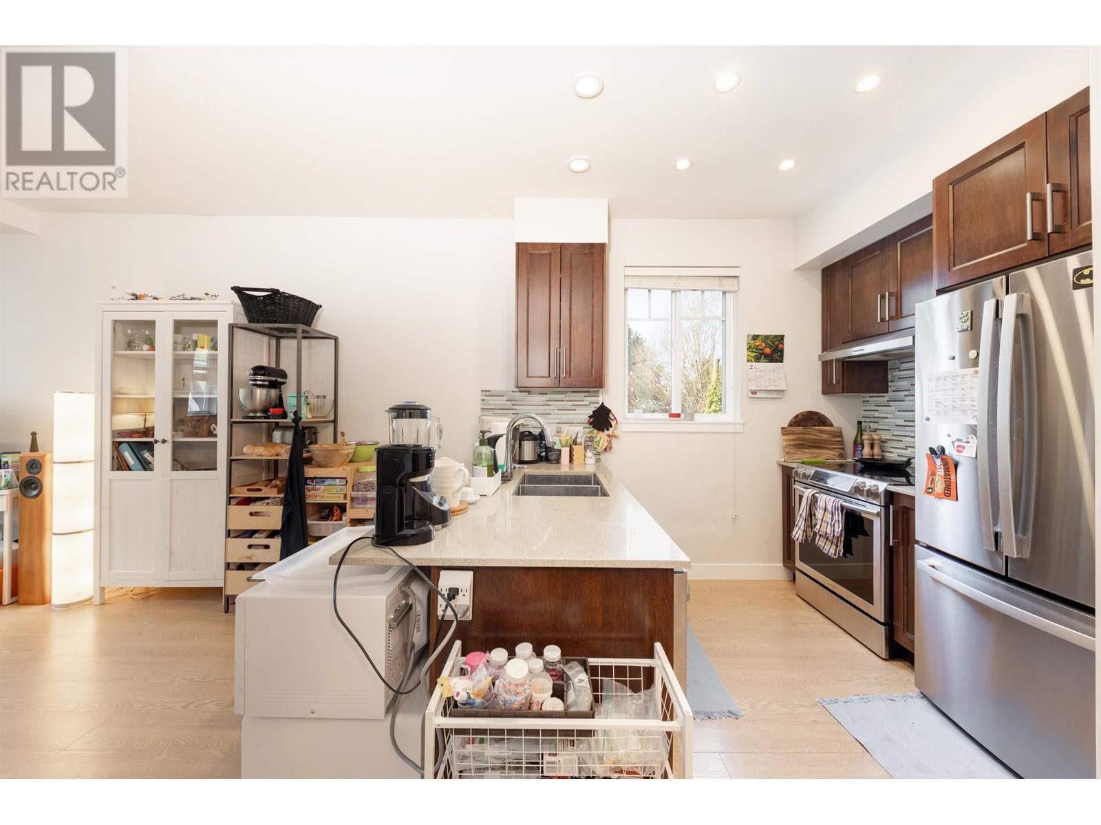 Listing Picture 6 of 18 : 7 9780 GENERAL CURRIE ROAD, Richmond / 烈治文 - 魯藝地產 Yvonne Lu Group - MLS Medallion Club Member