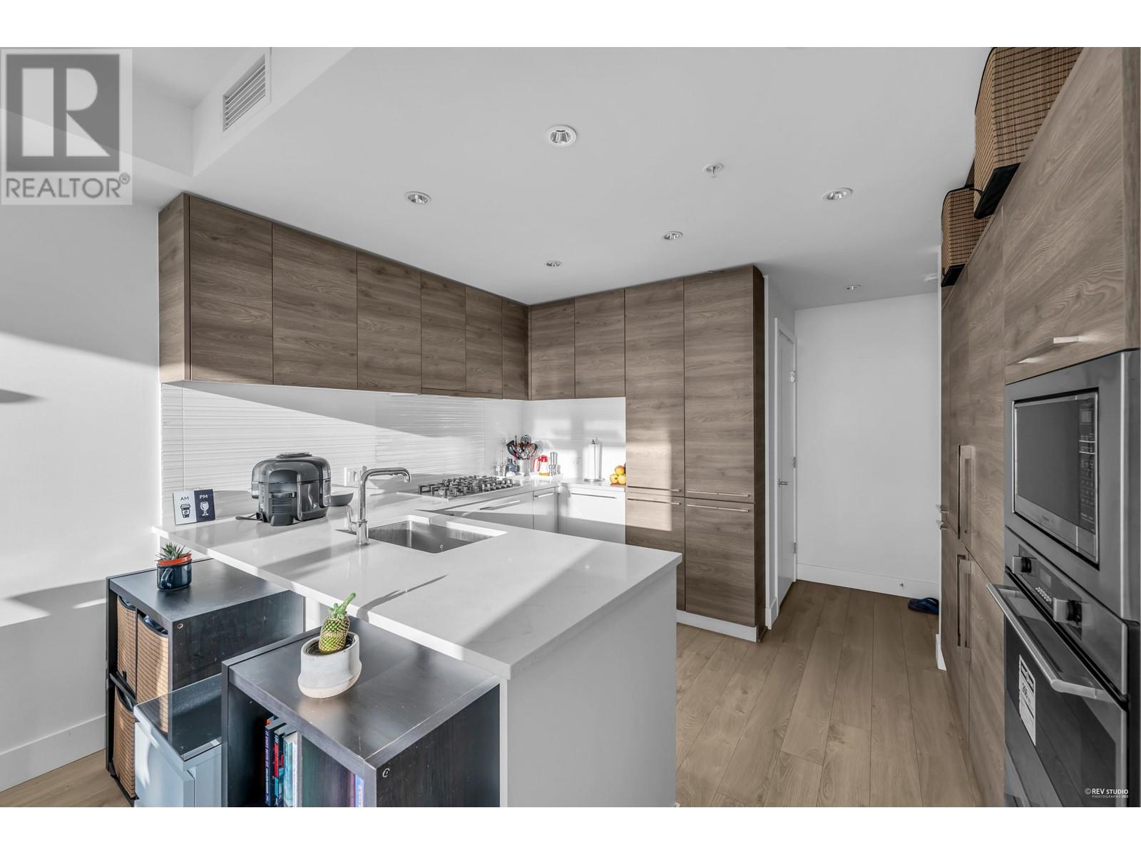 Listing Picture 4 of 22 : 2309 7358 EDMONDS STREET, Burnaby / 本拿比 - 魯藝地產 Yvonne Lu Group - MLS Medallion Club Member