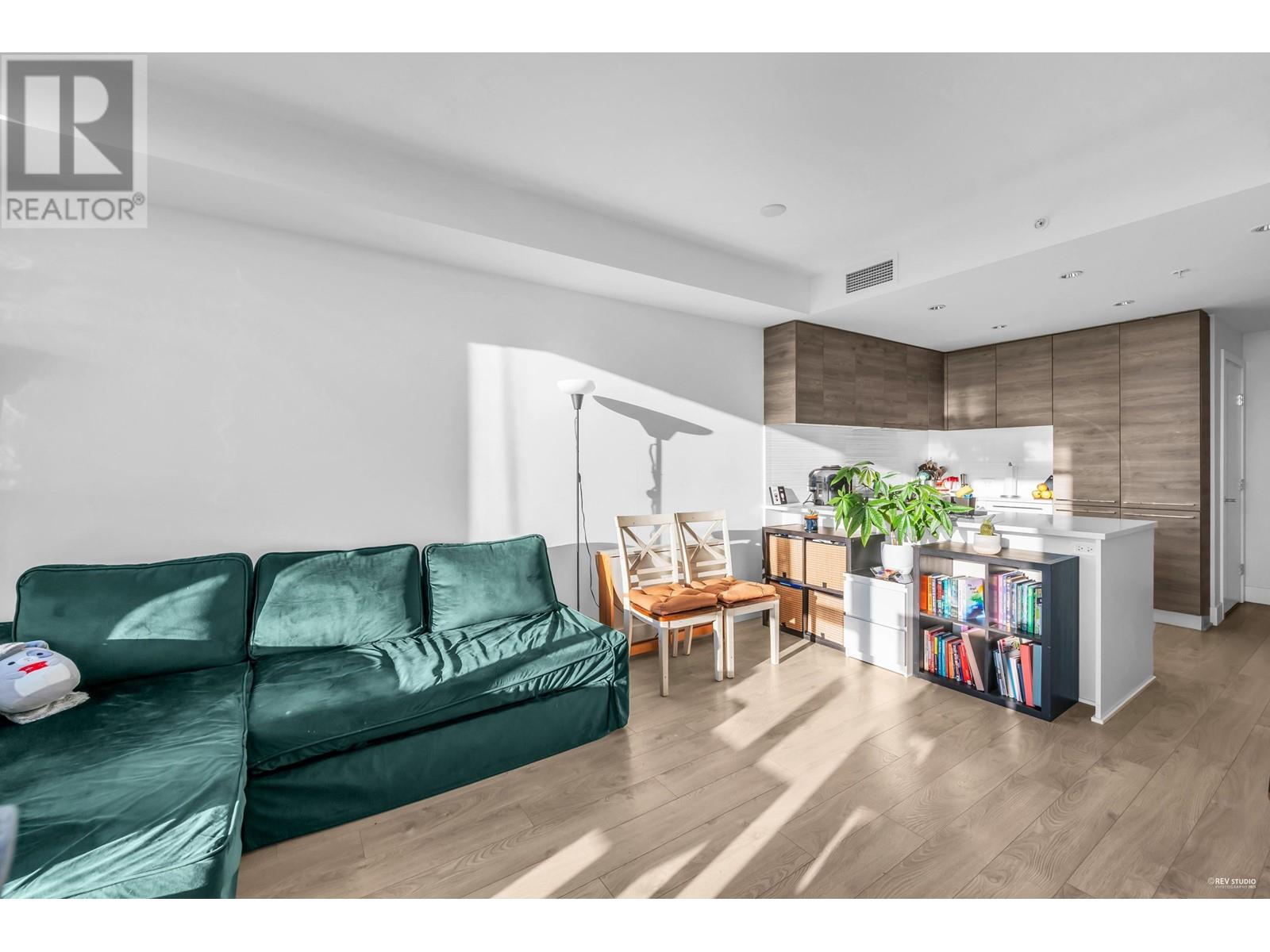 Listing Picture 8 of 22 : 2309 7358 EDMONDS STREET, Burnaby / 本拿比 - 魯藝地產 Yvonne Lu Group - MLS Medallion Club Member