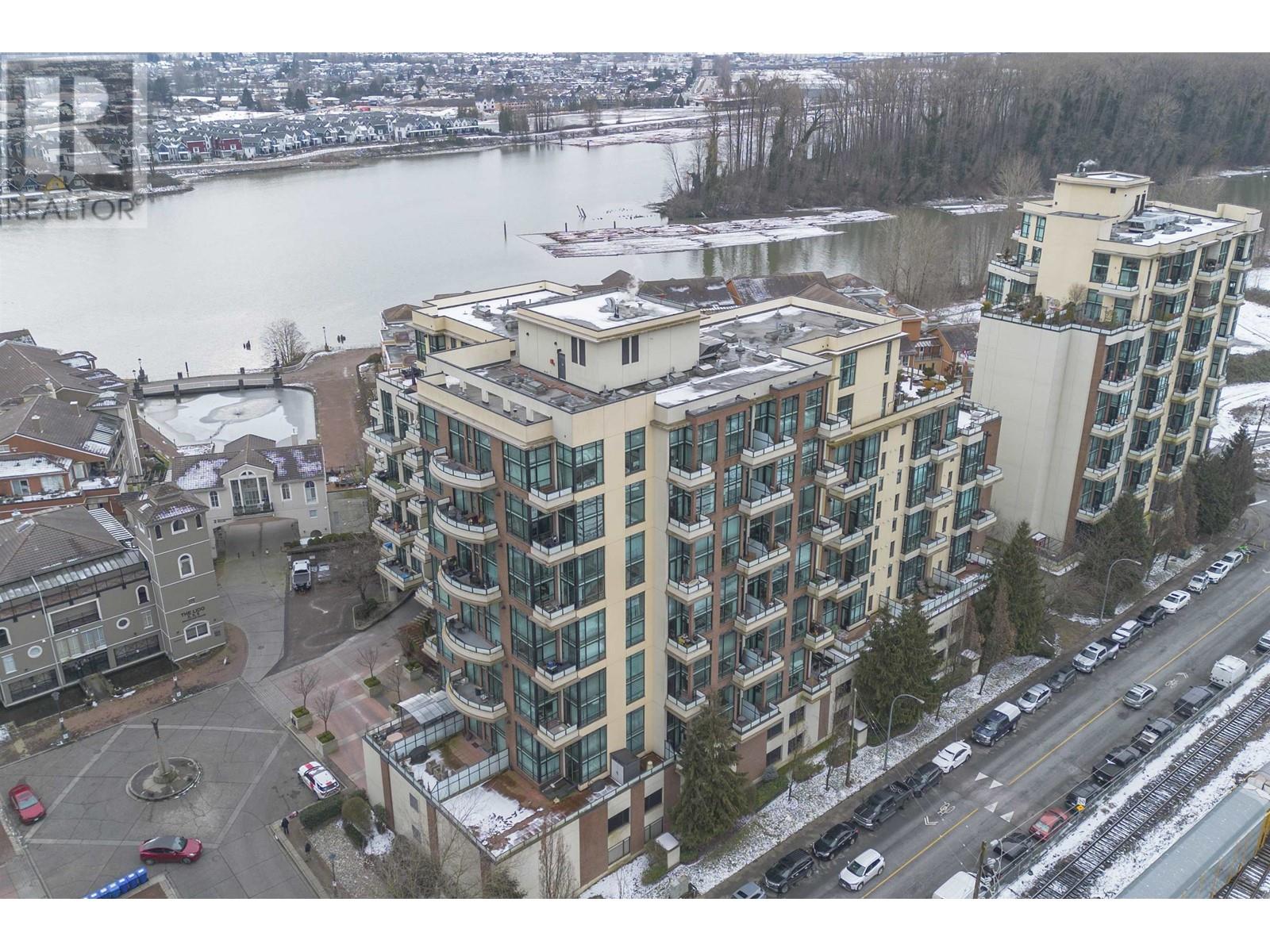 305 10 Renaissance Square, New Westminster, British Columbia  V3M 1B1 - Photo 35 - R2967557