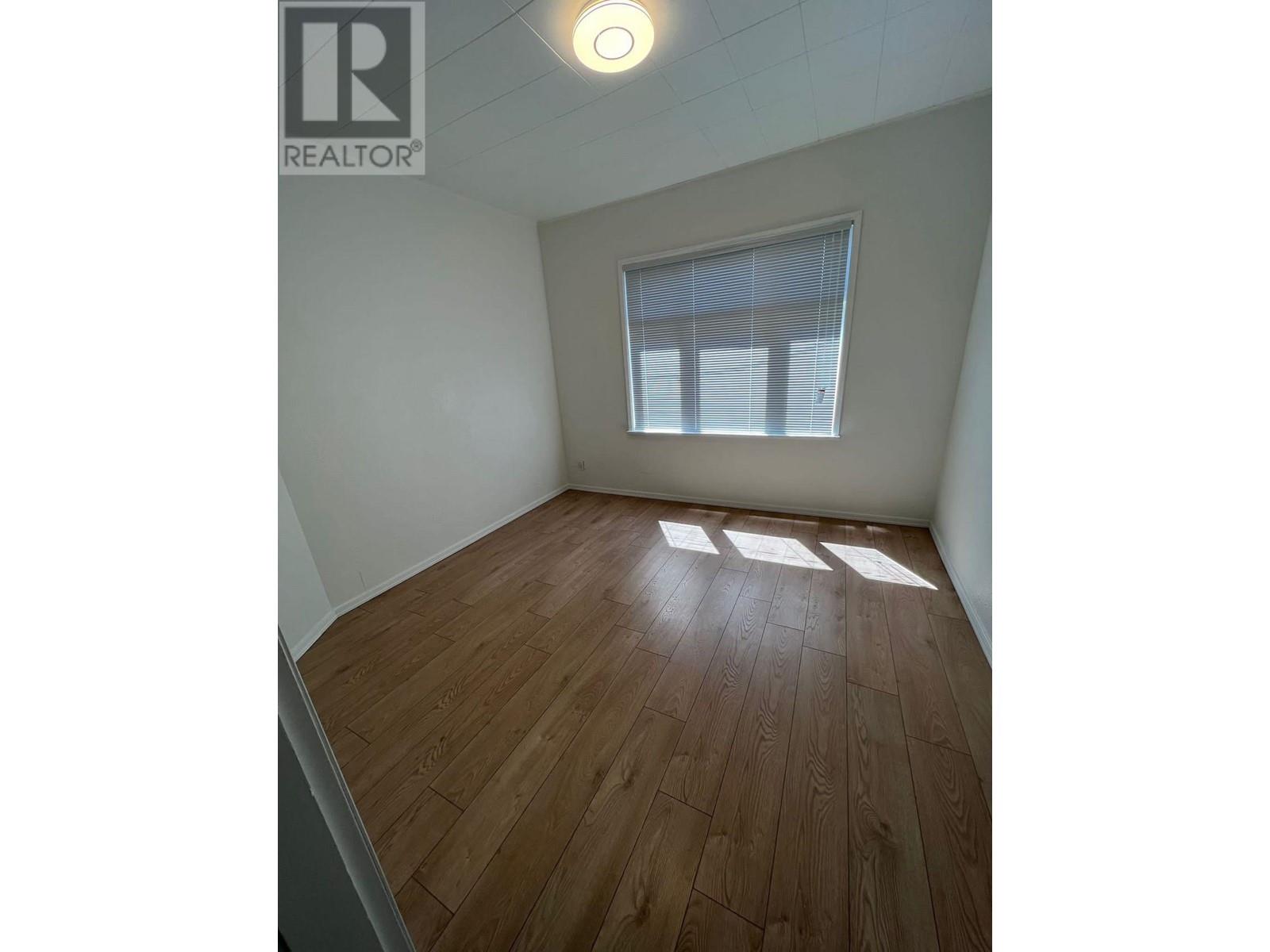 1039 E 41st Avenue, Vancouver, British Columbia  V5W 1P9 - Photo 15 - R2967536