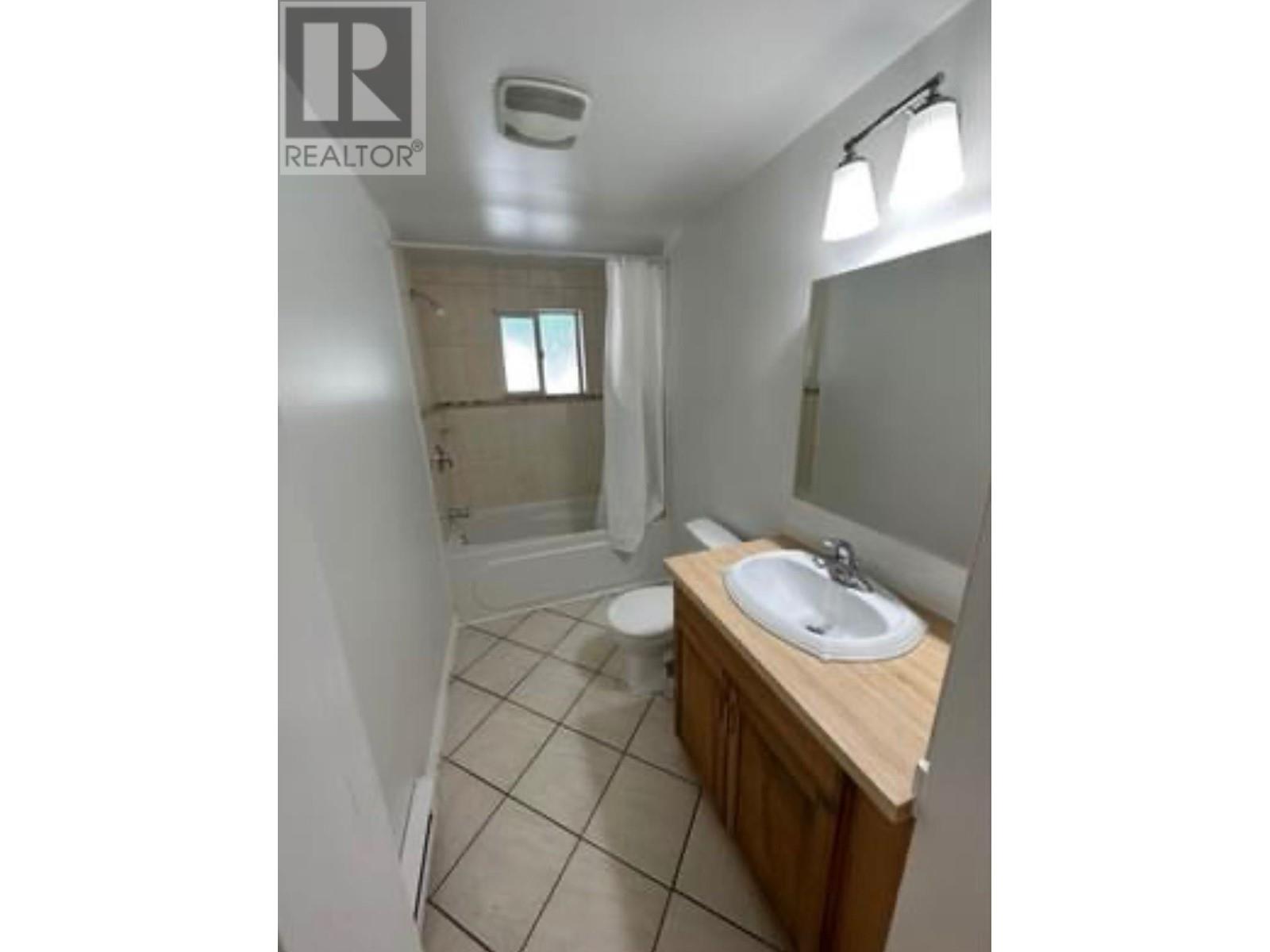1039 E 41st Avenue, Vancouver, British Columbia  V5W 1P9 - Photo 16 - R2967536