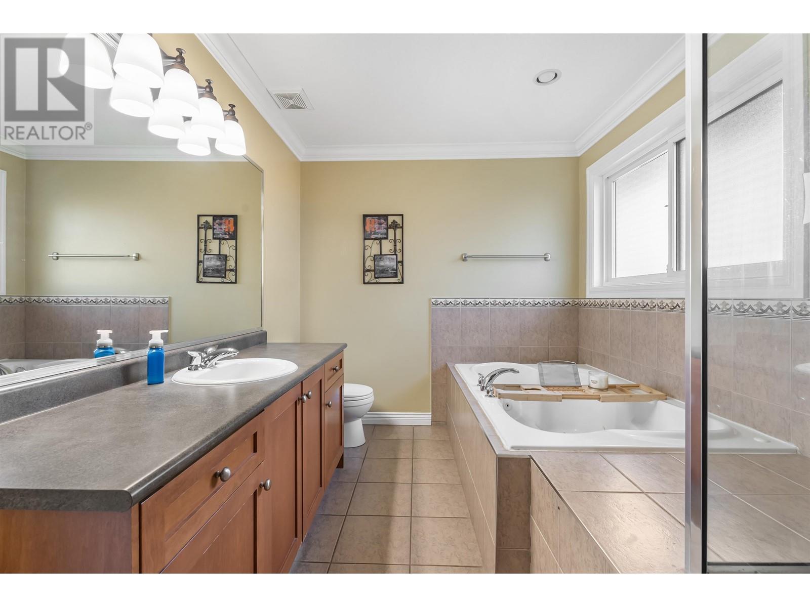 19178 117a Avenue, Pitt Meadows, British Columbia  V3Y 2R3 - Photo 33 - R2967572
