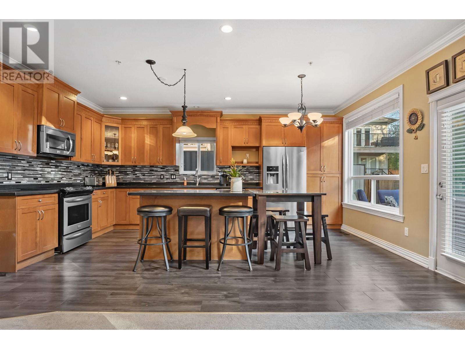 19178 117a Avenue, Pitt Meadows, British Columbia  V3Y 2R3 - Photo 7 - R2967572