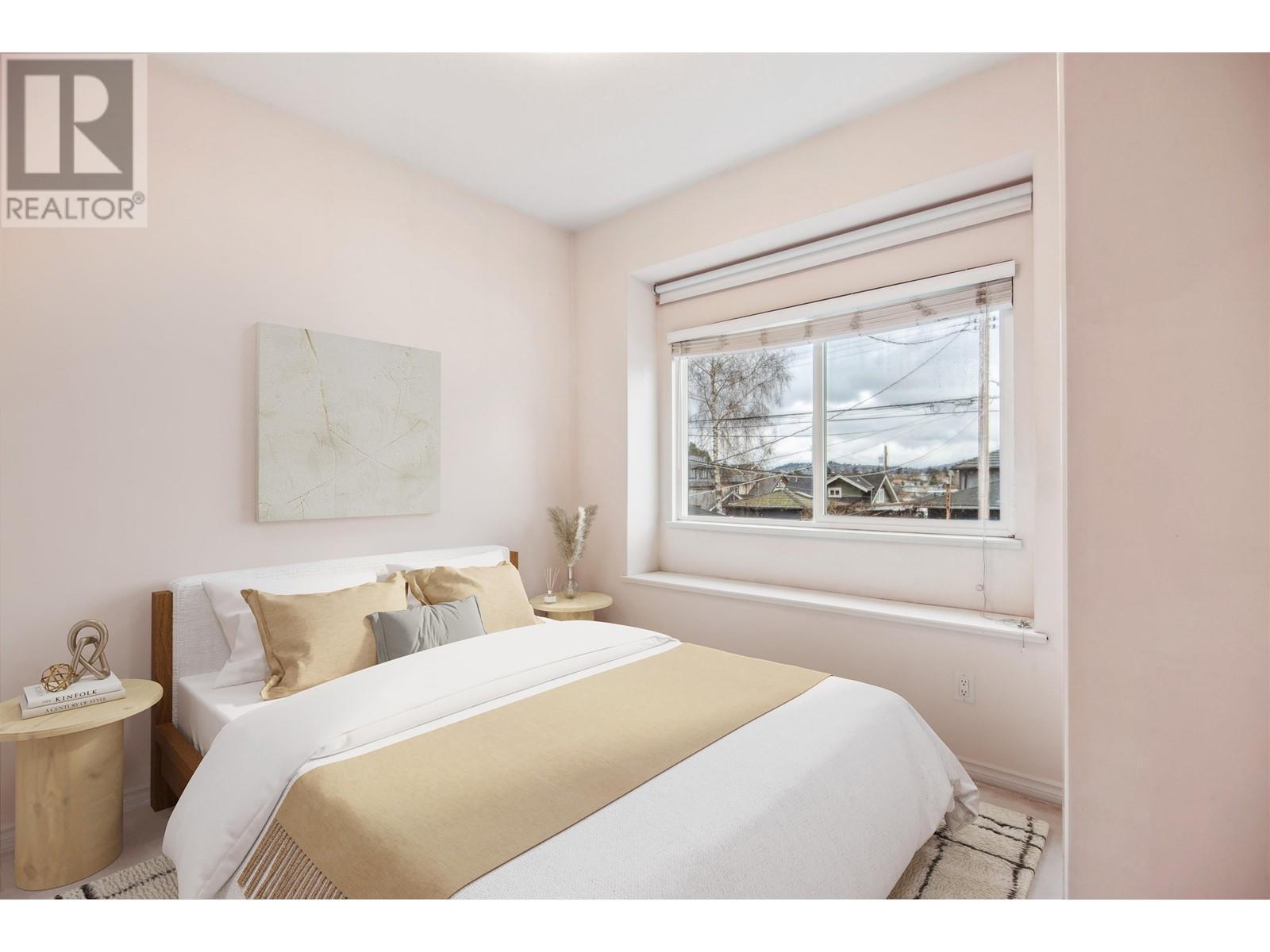 Listing Picture 17 of 36 : 1988 NANAIMO STREET, Vancouver / 溫哥華 - 魯藝地產 Yvonne Lu Group - MLS Medallion Club Member