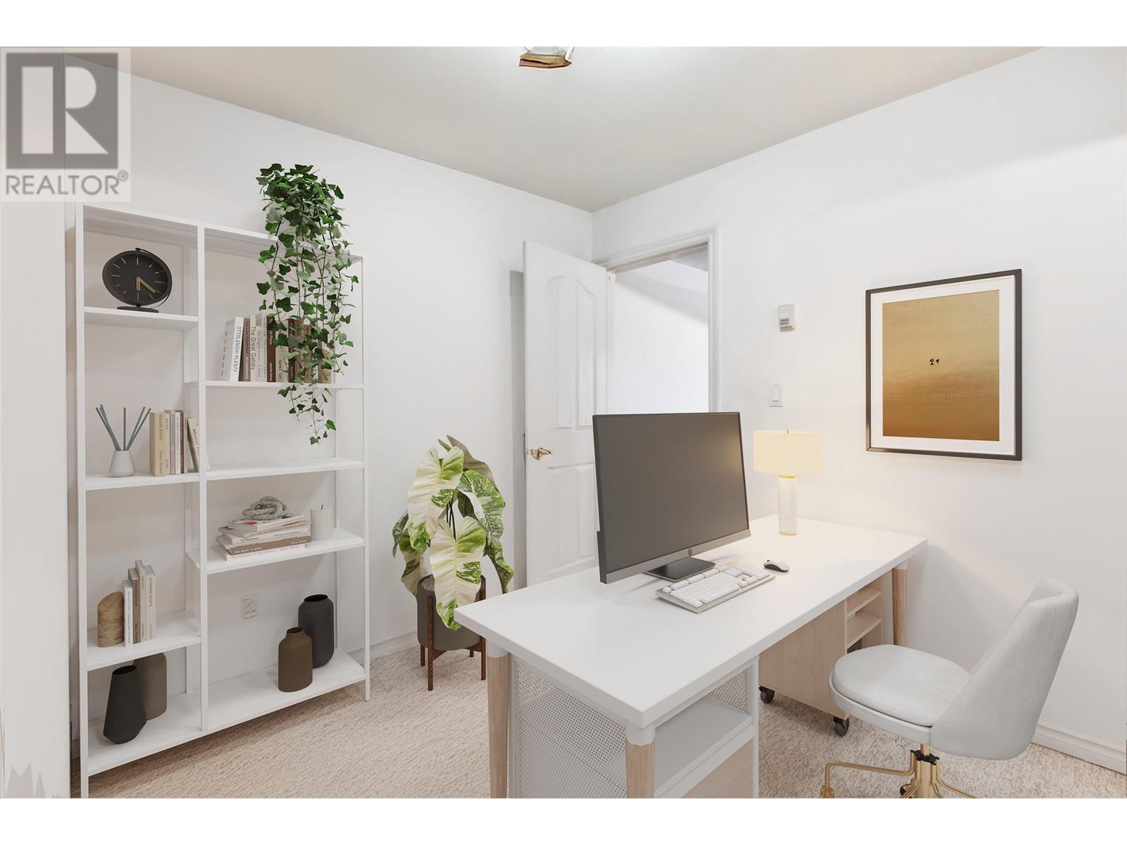 Listing Picture 30 of 36 : 1988 NANAIMO STREET, Vancouver / 溫哥華 - 魯藝地產 Yvonne Lu Group - MLS Medallion Club Member