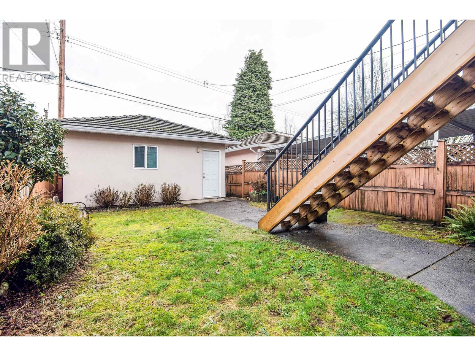 Listing Picture 33 of 36 : 1988 NANAIMO STREET, Vancouver / 溫哥華 - 魯藝地產 Yvonne Lu Group - MLS Medallion Club Member