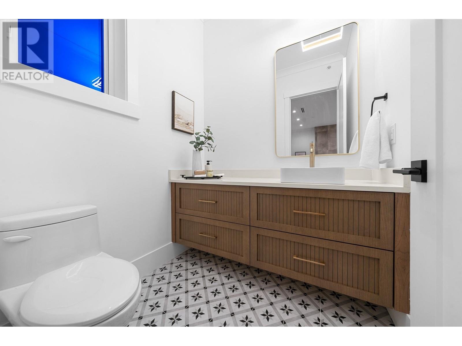 4990 Sherbrooke Street, Vancouver, British Columbia  V5W 3M2 - Photo 35 - R2967586
