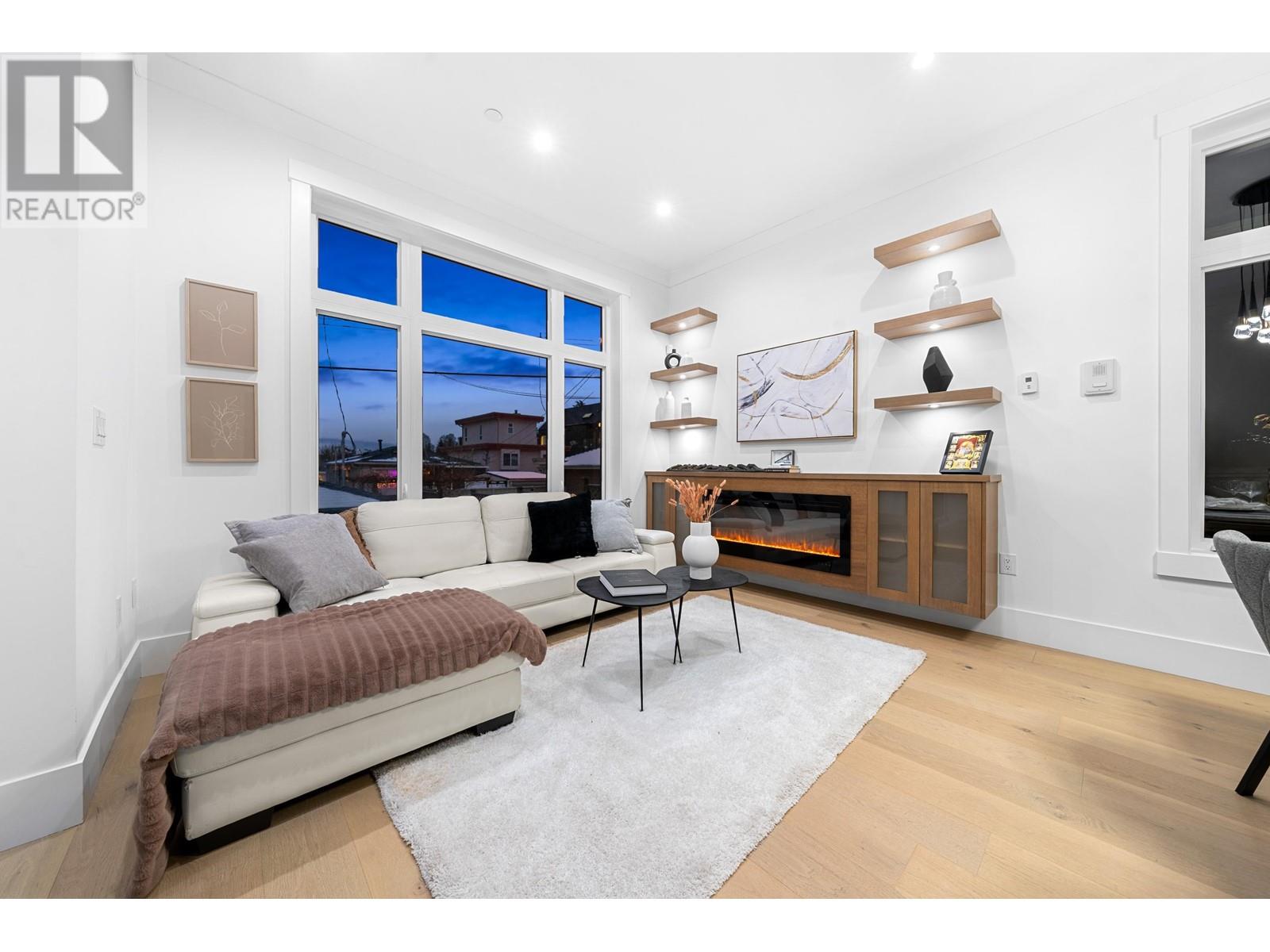 4990 Sherbrooke Street, Vancouver, British Columbia  V5W 3M2 - Photo 11 - R2967586