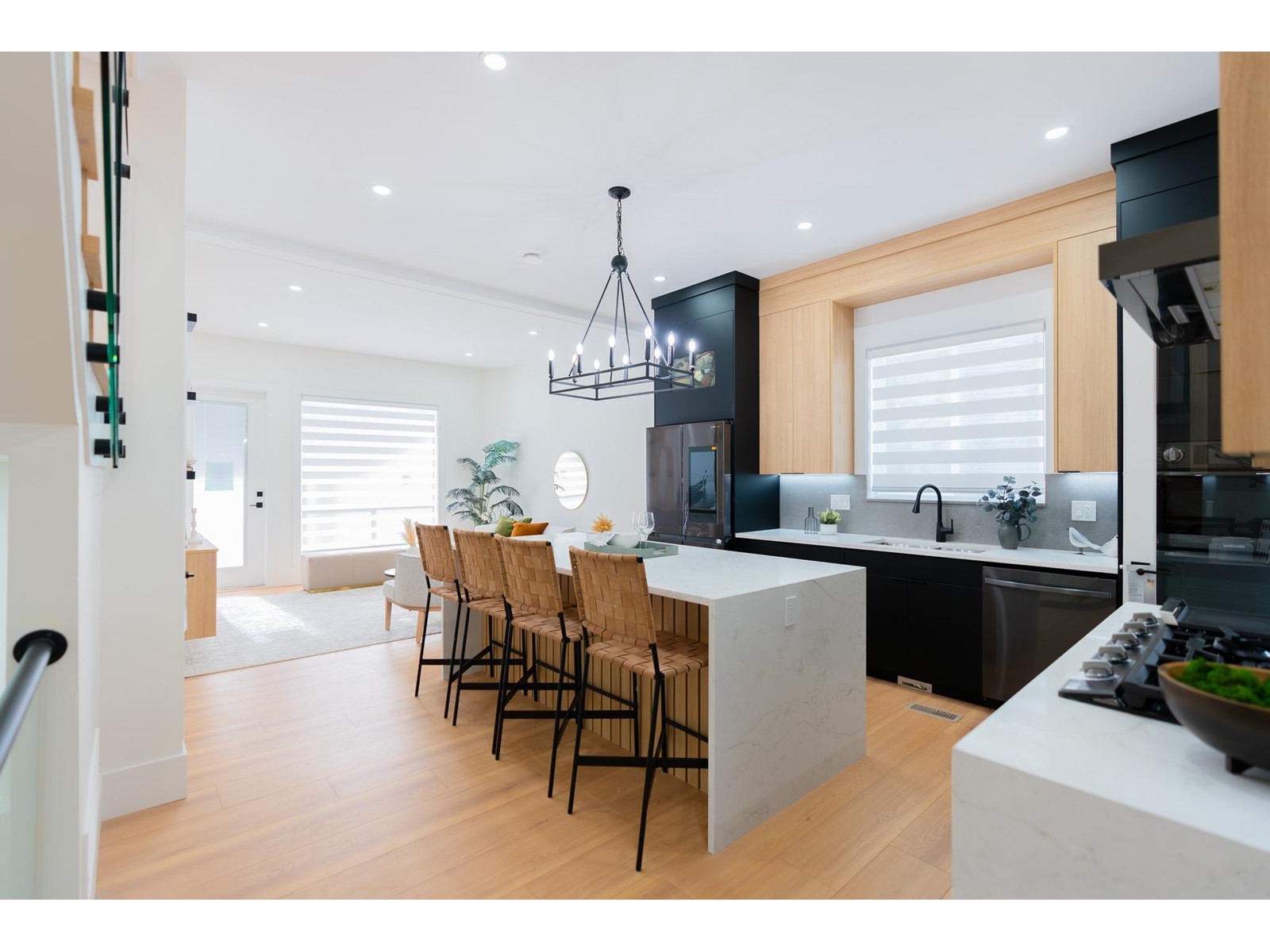 14446 60th Avenue, Surrey, British Columbia  V3S 1R3 - Photo 3 - R2967563