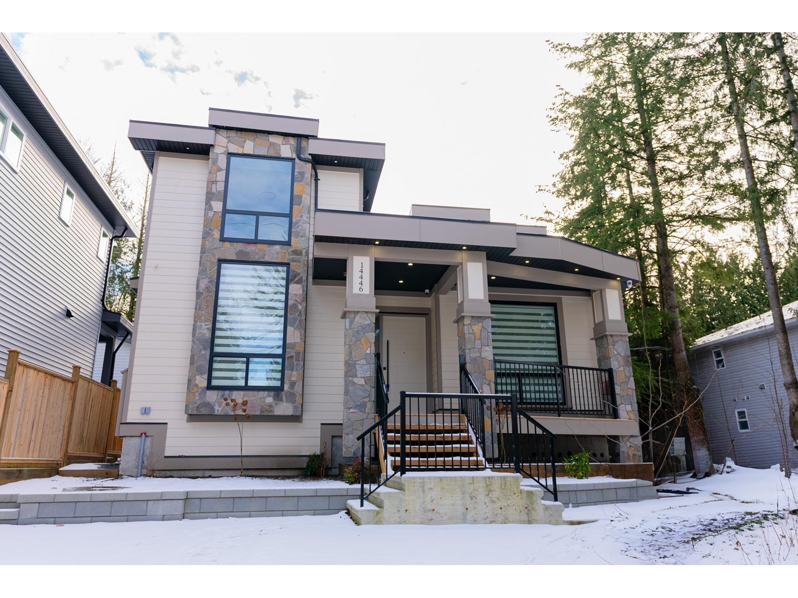 14446 60th Avenue, Surrey, British Columbia  V3S 1R3 - Photo 32 - R2967563