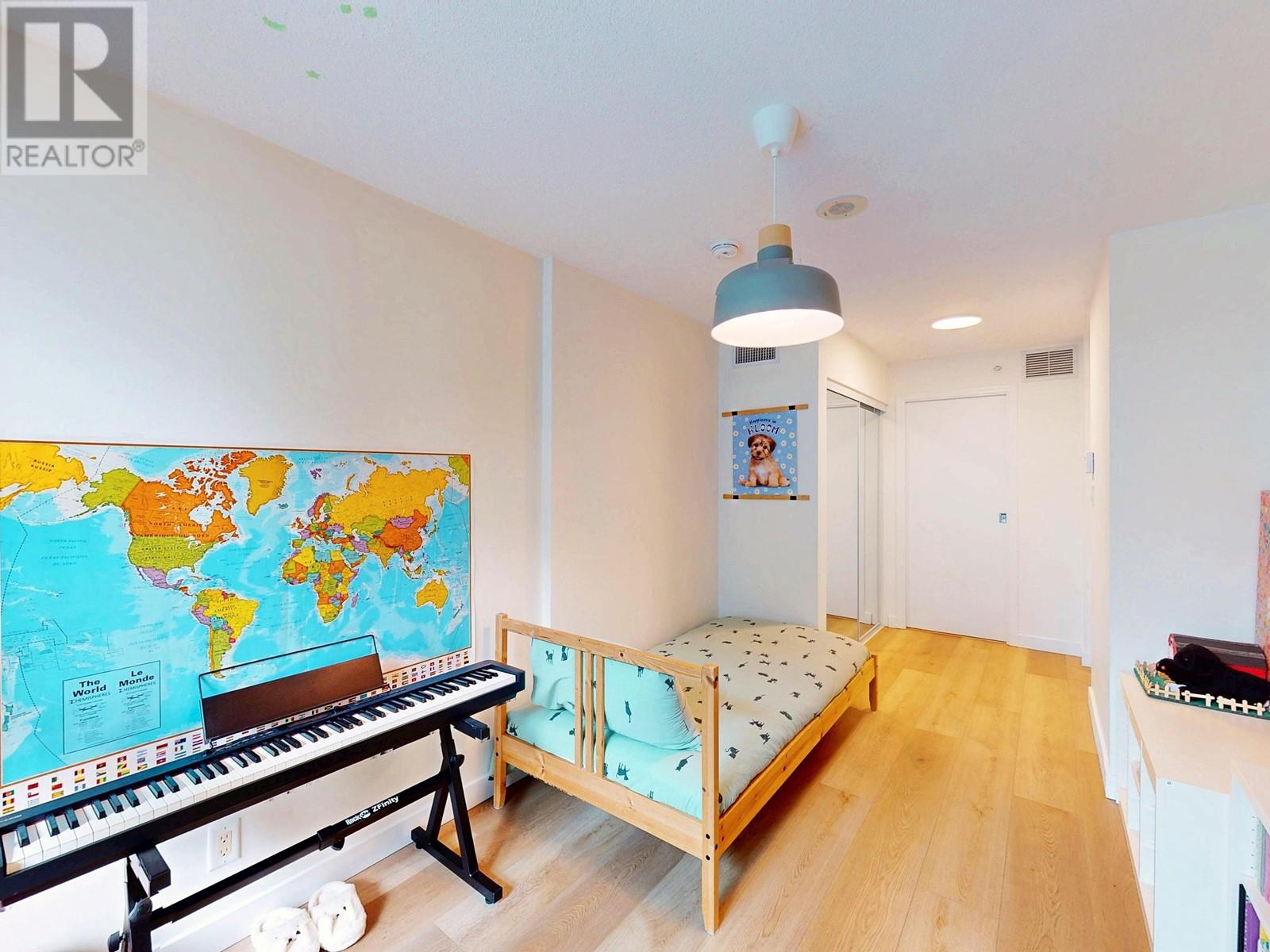 303 188 E Esplanade, North Vancouver, British Columbia  V7L 4Y1 - Photo 19 - R2964178