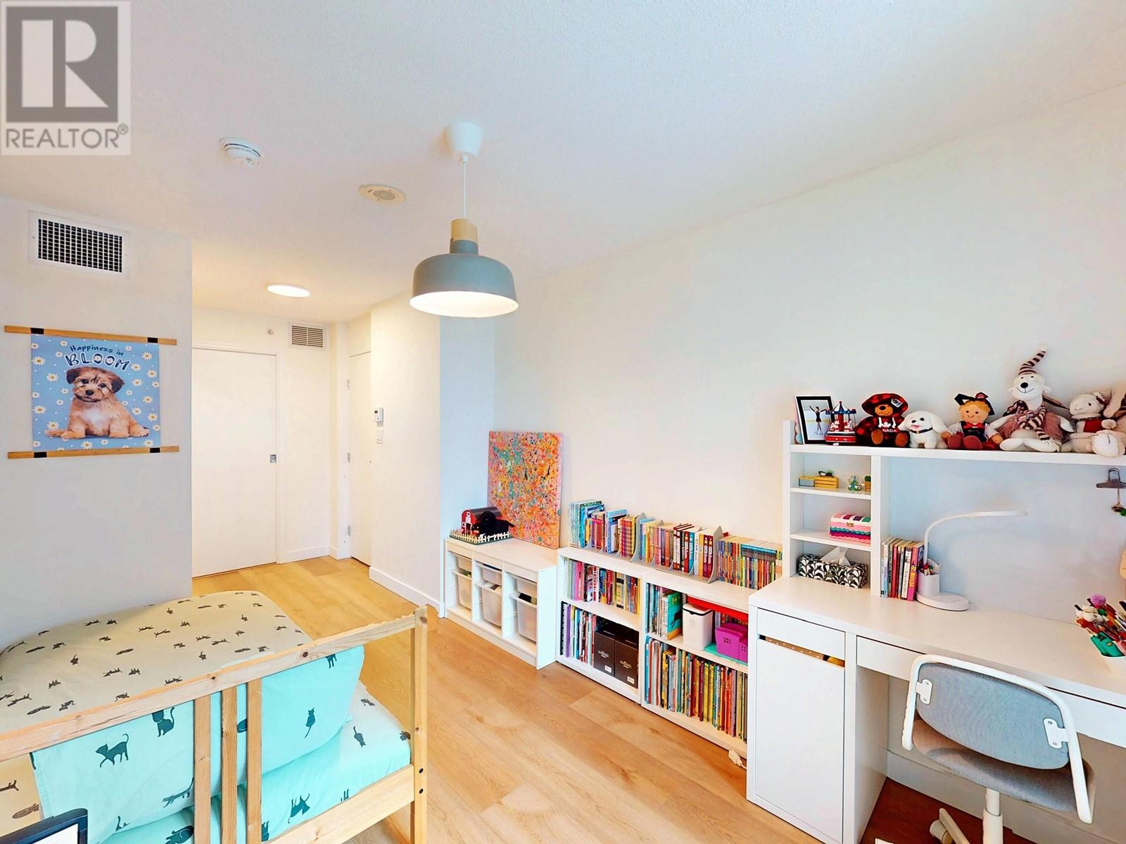 303 188 E Esplanade, North Vancouver, British Columbia  V7L 4Y1 - Photo 20 - R2964178