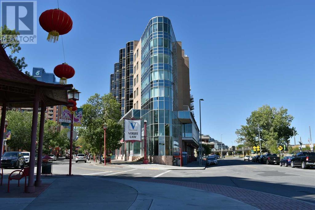 703, 128 2 Avenue Se, Calgary, Alberta  T2G 5J5 - Photo 2 - A2193185