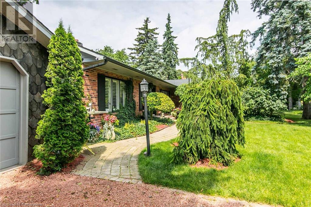 Property at 65 EDGEHILL Drive image 2