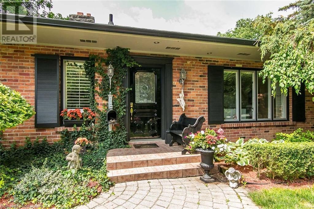 Property at 65 EDGEHILL Drive image 4