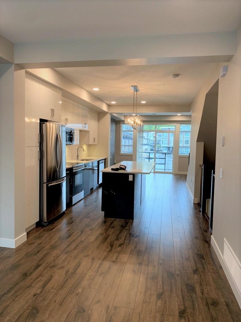 Property at 87 8413 MIDTOWN WAY image 5