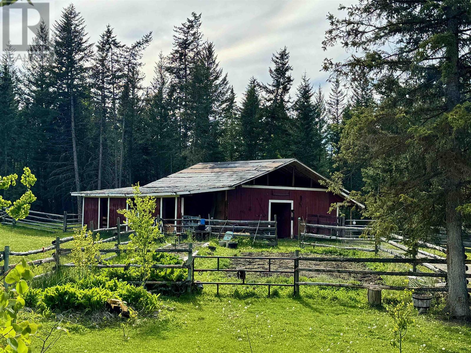 6145 Lone Butte Horse Lake Road, Lone Butte, British Columbia  V0K 1X3 - Photo 33 - R2943866