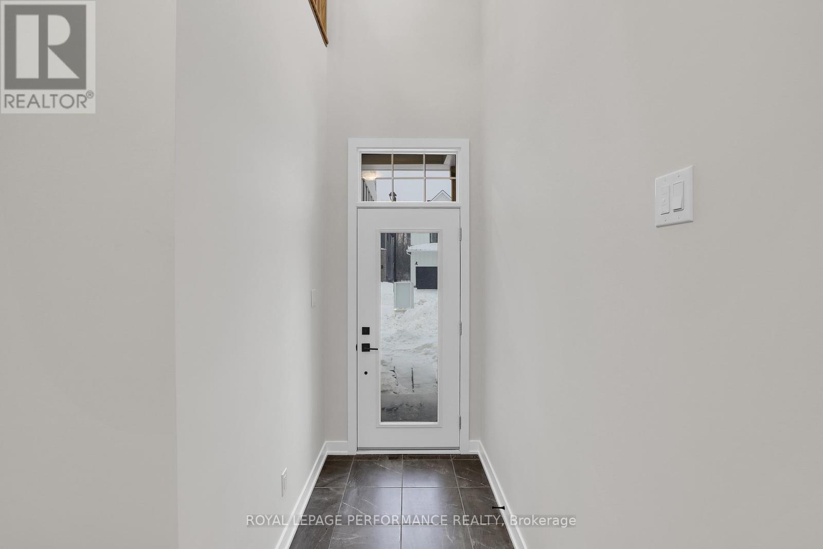 Property at 556 PAAKANAAK AVENUE image 3